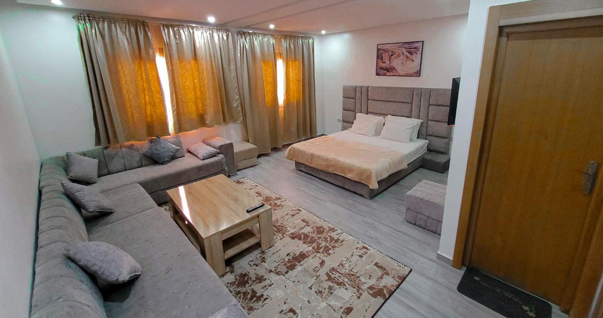 תיזנית Appart-Hotel Residence Titanic מראה חיצוני תמונה